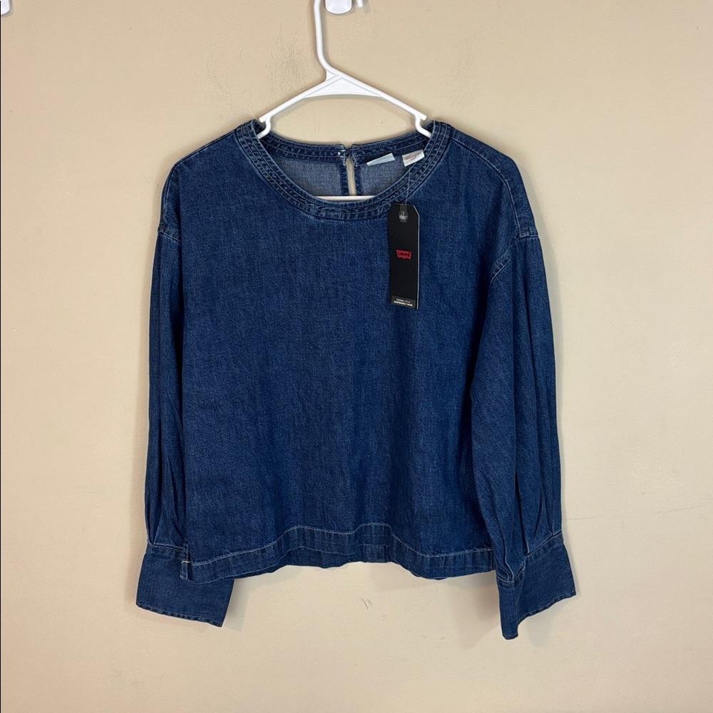 Levi’s Blue Jean Denim Cropped Long Sleeve Top Size Medium NWT